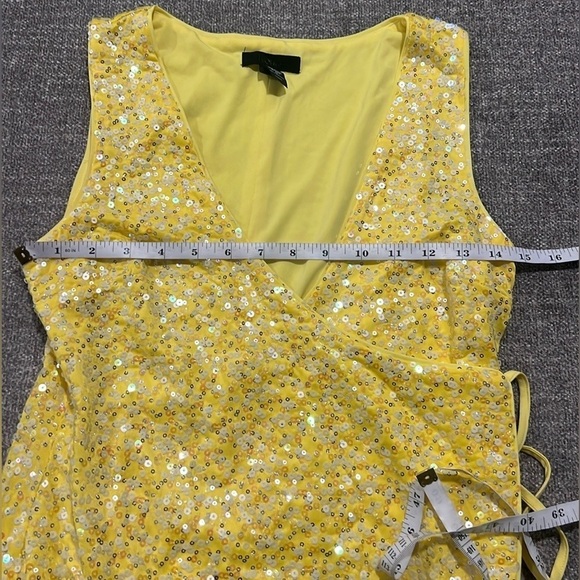 🔥H:ours,Vibrant Yelllow, Sequined Wrap Dress, Excellent Condition, Size O/Small - Picture 9 of 12